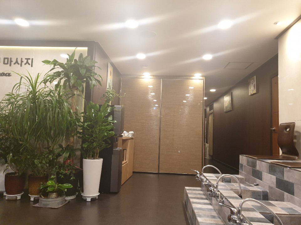 장한평역  관리사 선생님 구합니다.
